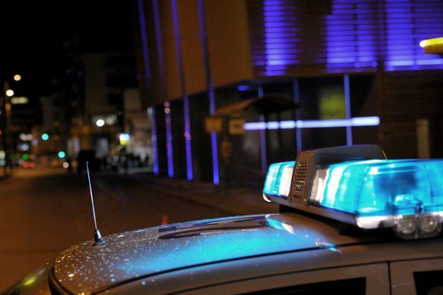 Επίθεση οπαδικής βίας με πυροβολισμούς στο κέντρο της Αθήνας – Σε κρίσιμη κατάσταση το θύμα
