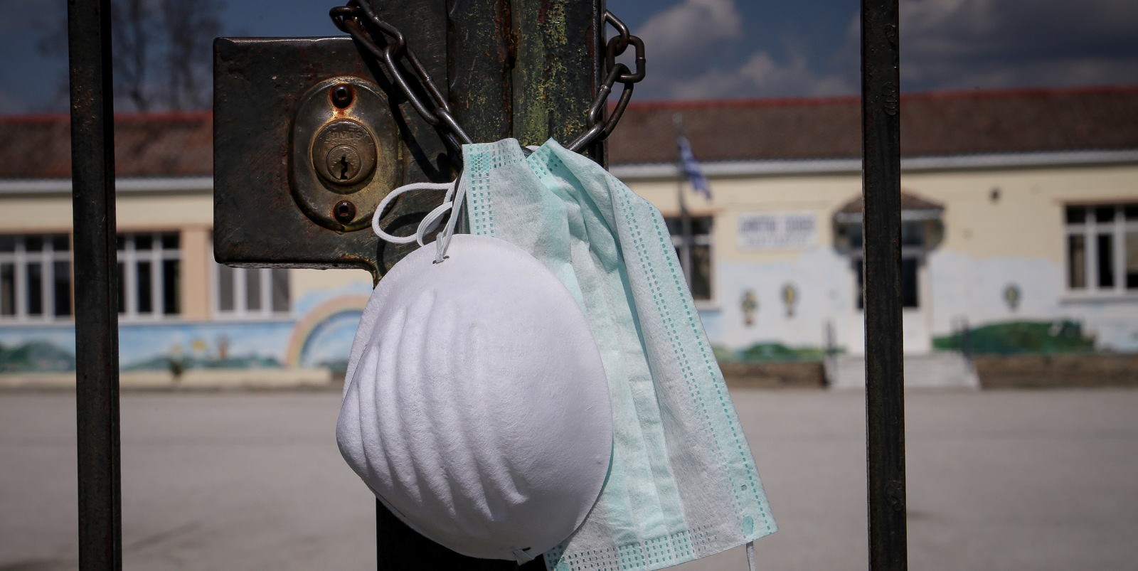 &Kappa;&omicron;&rho;&omega;&nu;&omicron;Ϊό&sigmaf; : &Pi;ό&sigma;&alpha; &tau;&epsilon;&sigma;&tau; έ&chi;&omicron;&upsilon;&nu; έ&omega;&sigmaf; &tau;ώ&rho;&alpha; &pi;&rho;&alpha;&gamma;&mu;&alpha;&tau;&omicron;&pi;&omicron;&iota;&eta;&theta;&epsilon;ί &kappa;&alpha;&iota; &pi;&omicron;&iota;&omicron; &tau;&omicron; &pi;&omicron;&sigma;&omicron;&sigma;&tau;ό &theta;&epsilon;&tau;&iota;&kappa;ώ&nu; &kappa;&rho;&omicron;&upsilon;&sigma;&mu;ά&tau;&omega;&nu; &alpha;&pi;&rsquo; ό&sigma;&omicron;&upsilon;&sigmaf; &kappa;&alpha;&theta;&eta;&mu;&epsilon;&rho;&iota;&nu;ά &epsilon;&xi;&epsilon;&tau;ά&zeta;&omicron;&nu;&tau;&alpha;&iota;;