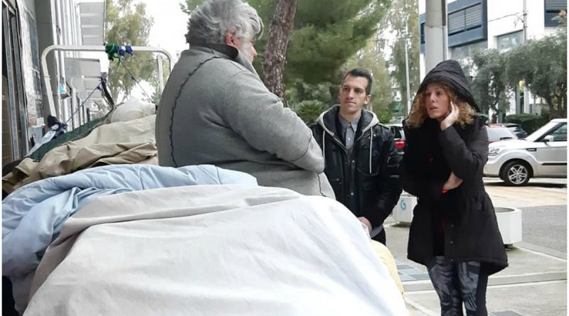 Koντά στους άστεγους της πόλης ο δήμος Γλυφάδας