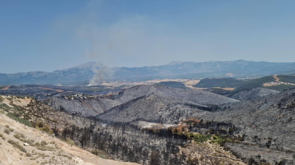 &Phi;&omega;&tau;&iota;ά &sigma;&tau;&omicron; &Kappa;&omicron;&rho;&omega;&pi;ί: &Pi;ύ&rho;&iota;&nu;&omicron; &mu;έ&tau;&omega;&pi;&omicron; &alpha;&pi;&epsilon;&iota;&lambda;&epsilon;ί &tau;&omicron;&nu; &Upsilon;&mu;&eta;&tau;&tau;ό &ndash; Ή&chi;&eta;&sigma;&epsilon; &tau;&omicron; 112