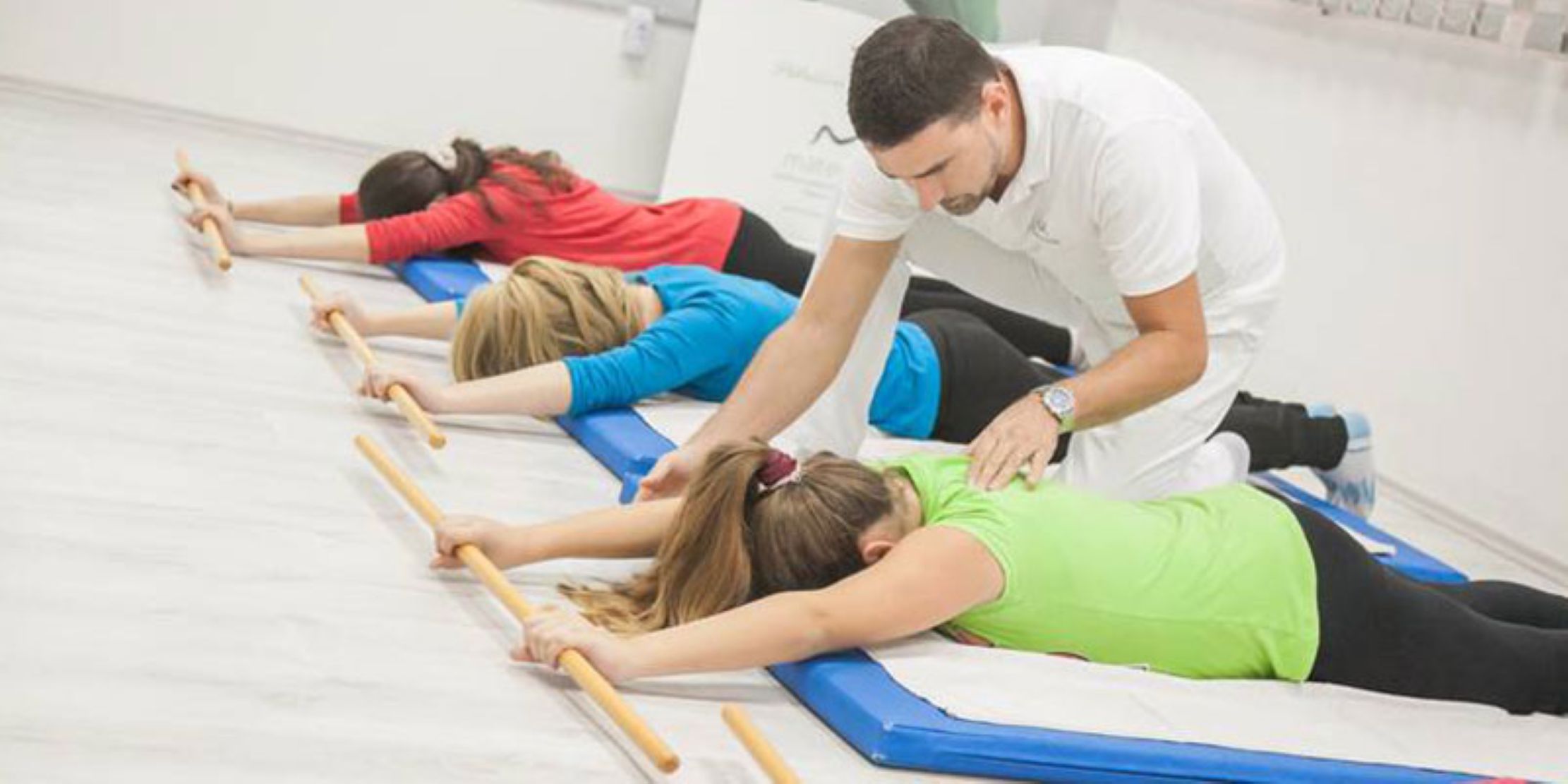 &Eta; ά&sigma;&kappa;&eta;&sigma;&eta; &omega;&sigmaf; &tau;&omicron; &pi;&iota;&omicron; &omicron;&iota;&kappa;&omicron;&nu;&omicron;&mu;&iota;&kappa;ό &kappa;&alpha;&iota; &alpha;&pi;&omicron;&tau;&epsilon;&lambda;&epsilon;&sigma;&mu;&alpha;&tau;&iota;&kappa;ό &ldquo;&phi;ά&rho;&mu;&alpha;&kappa;&omicron;&rdquo; &gamma;&iota;&alpha; &tau;&eta;&nu; &psi;&upsilon;&chi;&iota;&kappa;ή &upsilon;&gamma;&epsilon;ί&alpha;