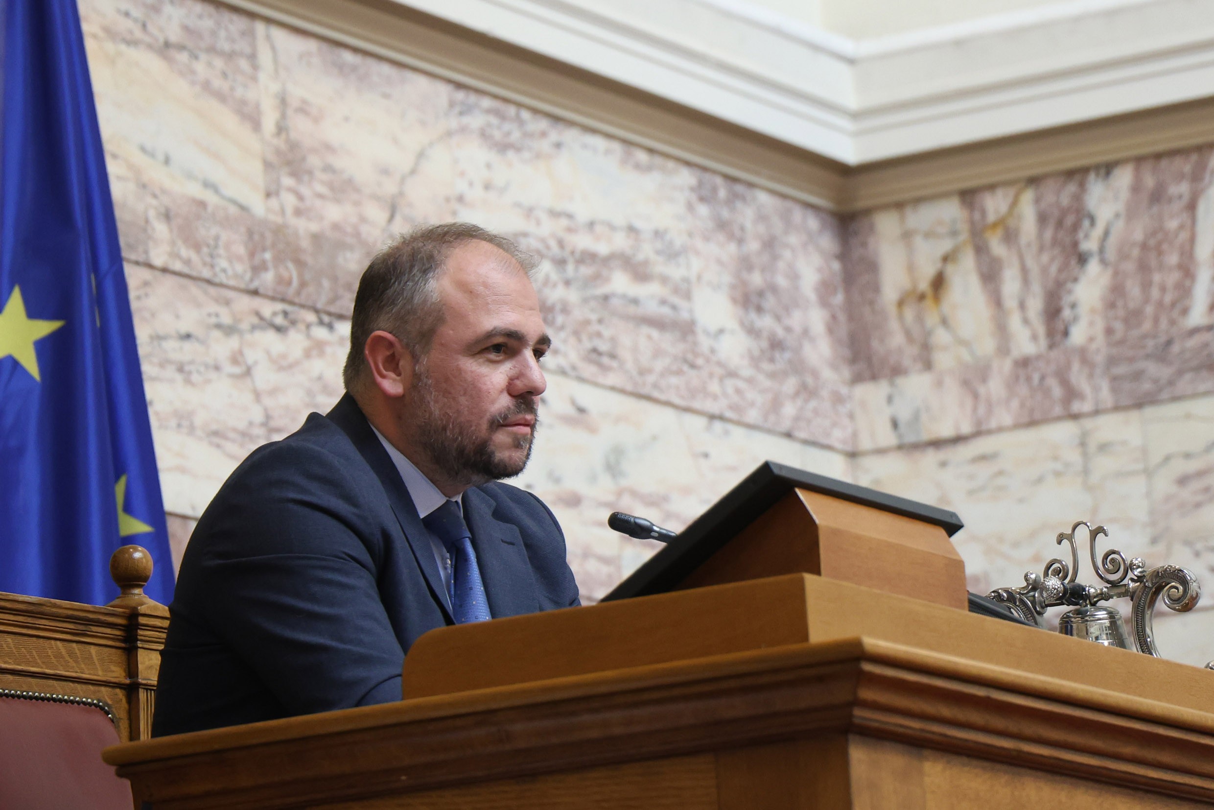 &Epsilon;&pi;&iota;&tau;&rho;&omicron;&pi;ώ&nu; &tau;&eta;&sigmaf; &Beta;&omicron;&upsilon;&lambda;ή&sigmaf; &gamma;&iota;&alpha; &tau;&eta;&nu; E&lambda;&lambda;&eta;&nu;&iota;&kappa;ή &gamma;&lambda;ώ&sigma;&sigma;&alpha; &mu;&epsilon; &pi;&rho;&omega;&tau;&omicron;&beta;&omicron;&upsilon;&lambda;ί&alpha; &tau;&omicron;&upsilon; &Beta;&omicron;&upsilon;&lambda;&epsilon;&upsilon;&tau;ή &Kappa;&upsilon;&kappa;&lambda;ά&delta;&omega;&nu; &Phi;ί&lambda;&iota;&pi;&pi;&omicron;&upsilon; &Phi;ό&rho;&tau;&omega;&mu;&alpha;