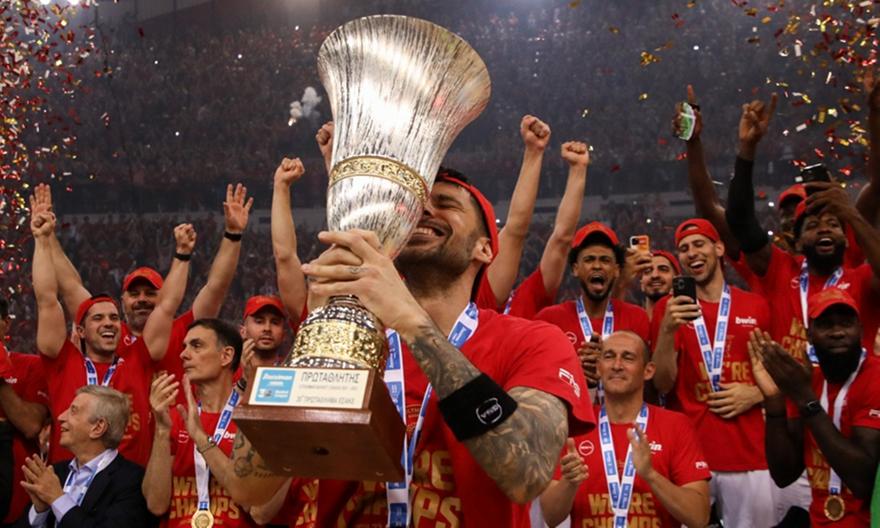 &laquo;&Sigma;&kappa;&omicron;ύ&pi;&iota;&sigma;&epsilon;&raquo; &tau;&omicron;&nu; &Pi;&alpha;&nu;&alpha;&theta;&eta;&nu;&alpha;ϊ&kappa;ό &omicron; &Omicron;&lambda;&upsilon;&mu;&pi;&iota;&alpha;&kappa;ό&sigmaf; &kappa;&alpha;&iota; &alpha;&nu;έ&beta;&eta;&kappa;&epsilon; &sigma;&tau;&omicron; &theta;&rho;ό&nu;&omicron;