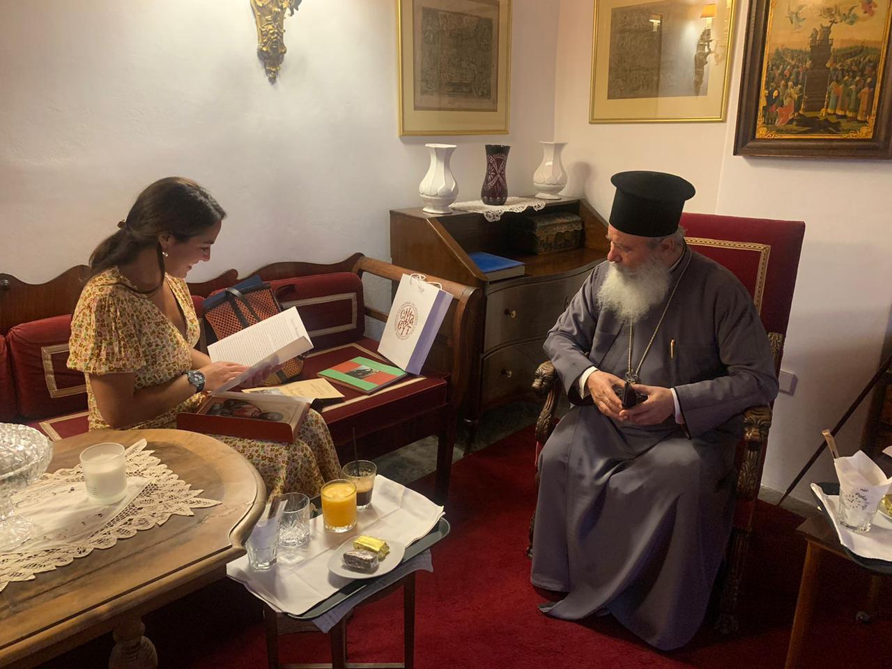 &Delta;ό&mu;&nu;&alpha; &Mu;&iota;&chi;&alpha;&eta;&lambda;ί&delta;&omicron;&upsilon; &alpha;&pi;ό Ύ&delta;&rho;&alpha;: &laquo;&Omicron;ύ&tau;&epsilon; &lambda;&epsilon;&pi;&tau;ό &gamma;&iota;&alpha; &chi;ά&sigma;&iota;&mu;&omicron;&raquo;!