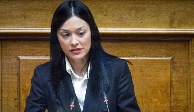 Γιαννακοπούλου: ''Καταδικάζουμε την επίθεση κατά του δημοσιογράφου Γιώργου Παπαχρήστου''