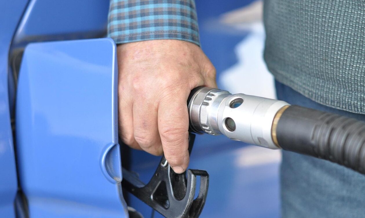 Fuel Pass 2: &laquo;&Pi;&lambda;&eta;&rho;ώ&nu;&epsilon;&iota;&raquo; &mu;έ&chi;&rho;&iota; &tau;&omicron; &beta;&rho;ά&delta;&upsilon; &tau;&eta;&sigmaf; &Tau;&epsilon;&tau;ά&rho;&tau;&eta;&sigmaf; - &Pi;&rho;&omicron;&tau;&epsilon;&rho;&alpha;&iota;ό&tau;&eta;&tau;&alpha; &sigma;&tau;&eta;&nu; &psi;&eta;&phi;&iota;&alpha;&kappa;ή &kappa;ά&rho;&tau;&alpha;