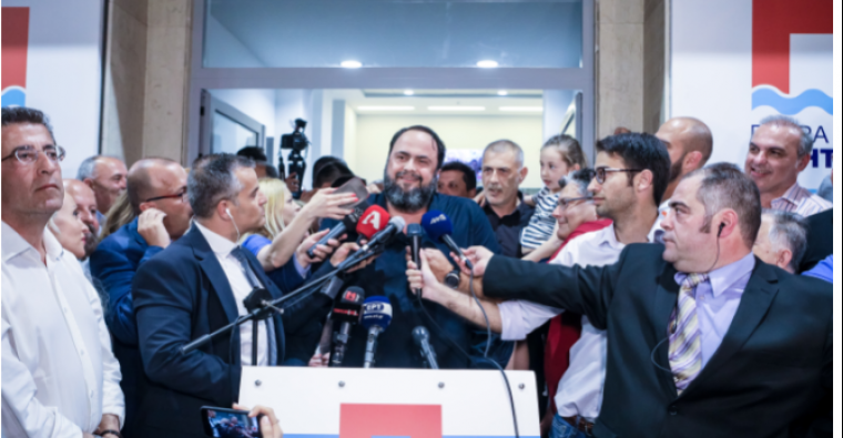 Πειραιάς: Πρώτος δημοτικός σύμβουλος ο Βαγγέλης Μαρινάκης