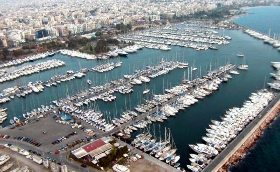 &Mu;&alpha;&rho;ί&nu;&alpha; &Alpha;&lambda;ί&mu;&omicron;&upsilon;: &Upsilon;&pi;έ&rho;&omicron;&gamma;&kappa;&epsilon;&sigmaf; &alpha;&upsilon;&xi;ή&sigma;&epsilon;&iota;&sigmaf; &sigma;&tau;&alpha; &tau;έ&lambda;&eta; &epsilon;&lambda;&lambda;&iota;&mu;&epsilon;&nu;&iota;&sigma;&mu;&omicron;ύ &kappa;&alpha;&tau;&alpha;&gamma;&gamma;έ&lambda;&omicron;&upsilon;&nu; &omicron;&iota; &iota;&delta;&iota;&omicron;&kappa;&tau;ή&tau;&epsilon;&sigmaf; &epsilon;&pi;&alpha;&gamma;&gamma;&epsilon;&lambda;&mu;&alpha;&tau;&iota;&kappa;ώ&nu; &sigma;&kappa;&alpha;&phi;ώ&nu;