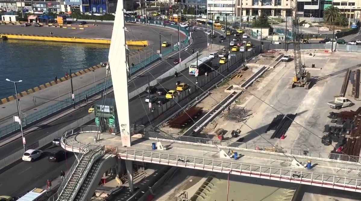 &Mu;&epsilon;&tau;&rho;ό : &Pi;&omicron;&iota;&omicron; &tau;&omicron; &pi;&lambda;ά&nu;&omicron; &gamma;&iota;&alpha; &tau;&omicron;&upsilon;&sigmaf; &sigma;&tau;&alpha;&theta;&mu;&omicron;ύ&sigmaf; &sigma;&epsilon; &Pi;&epsilon;&iota;&rho;&alpha;&iota;ά, &Delta;&eta;&mu;&omicron;&tau;&iota;&kappa;ό &Theta;έ&alpha;&tau;&rho;&omicron; &kappa;&alpha;&iota; &Mu;&alpha;&nu;&iota;ά&tau;&iota;&kappa;&alpha;;