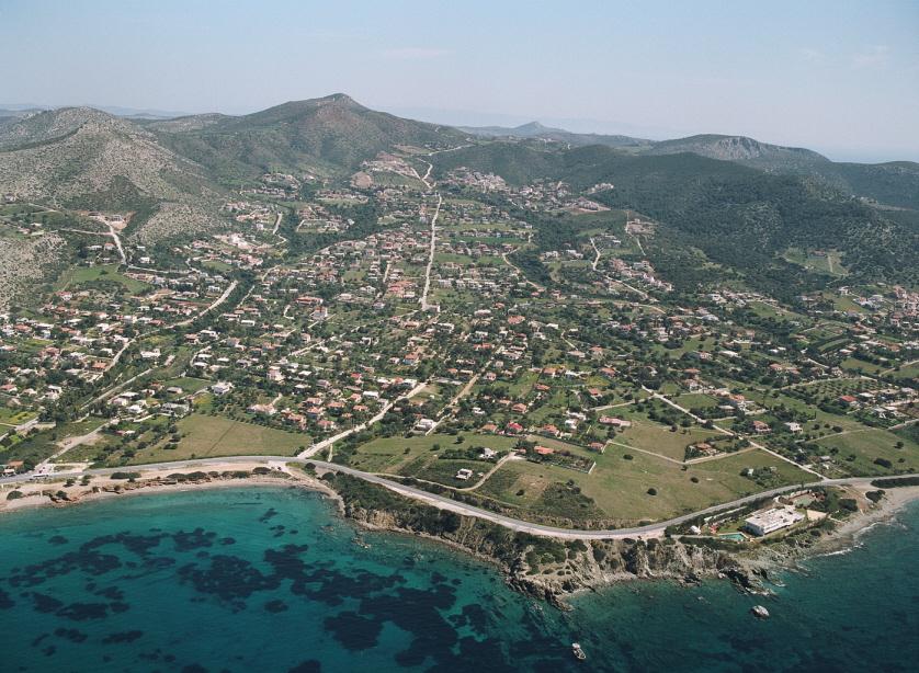 Υγειονομική βόμβα σε παραλία στην Ανάβυσσο! 