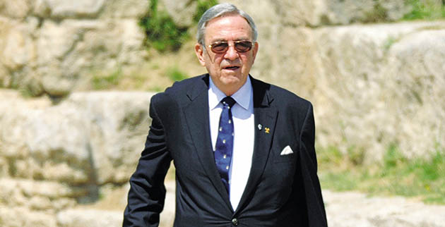 Τέως Βασιλιάς: Επίσκεψη στις Σπέτσες! 