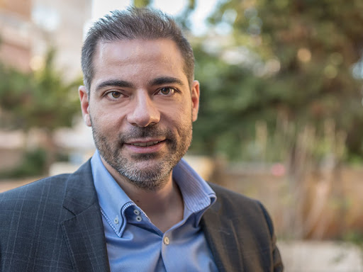 &Alpha;&nu;&delta;&rho;έ&alpha;&sigmaf; &Kappa;&omicron;&nu;&delta;ύ&lambda;&eta;&sigmaf;: &Epsilon;&phi;&alpha;&rho;&mu;ό&zeta;&omicron;&nu;&tau;&alpha;&iota; &sigma;&tau;&omicron; &alpha;&kappa;έ&rho;&alpha;&iota;&omicron; &tau;&alpha; &mu;έ&tau;&rho;&alpha; &ndash; &Pi;&rho;&omicron;&beta;&lambda;&eta;&mu;&alpha;&tau;&iota;&sigma;&mu;ό&sigmaf; &tau;&omega;&nu; &epsilon;&pi;&iota;&chi;&epsilon;&iota;&rho;&eta;&mu;&alpha;&tau;&iota;ώ&nu; &gamma;&iota;&alpha; &tau;&omicron;&upsilon;&sigmaf; &tau;&omicron;&upsilon;&rho;ί&sigma;&tau;&epsilon;&sigmaf; &pi;&omicron;&upsilon; &delta;&epsilon;&nu; ή&rho;&theta;&alpha;&nu;